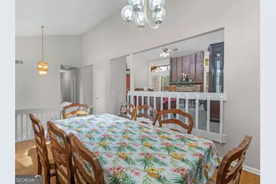 915 Strawberry Court, Ellenwood, GA 30294 - Photo 5