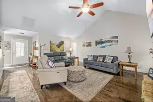 393 Linwood Dr, Demorest, GA 30535 - Photo 5
