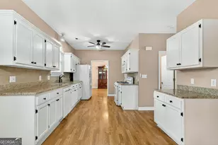 35 Wyngate Dr, Newnan, GA 30265 - Photo 19