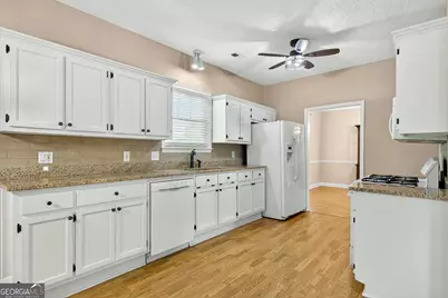 35 Wyngate Drive, Newnan, GA 30265 - Photo 21