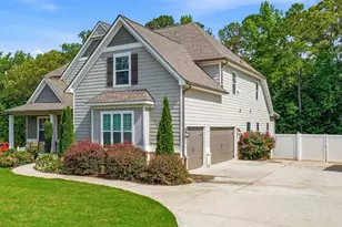 181 Peppertree Dr, Newnan, GA 30265 - Photo 3