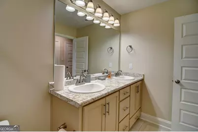 2048 Meadow Cove Drive, Valdosta, GA 31605 - Photo 21