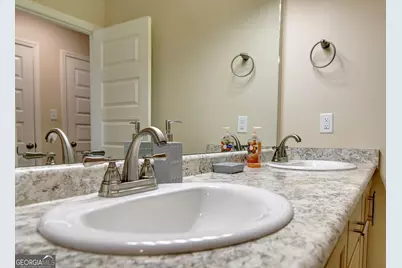 2048 Meadow Cove Drive, Valdosta, GA 31605 - Photo 23