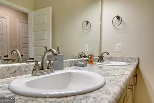 2048 Mdw Cv Dr, Valdosta, GA 31605 - Photo 23