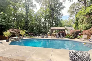 4668 Mountain Creek Dr, Roswell, GA 30075 - Photo 5