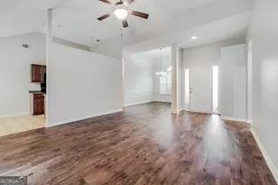 110 Flat Creek Ln, Guyton, GA 31312 - Photo 9