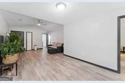 28 Twin Oaks Place, Savannah, GA 31407 - Photo 5
