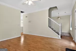 2441 Charleston Pointe Ct SE, Atlanta, GA 30316 - Photo 11