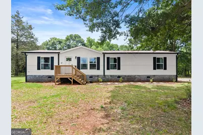 4046 Holly Springs Road, Gillsville, GA 30543 - Photo 1