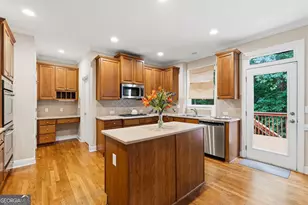 7220 Glen Cove Ln, Stone Mountain, GA 30087 - Photo 21