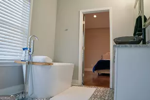1005 Birch St SW, Atlanta, GA 30310 - Photo 13