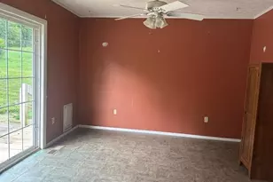 804 Diamond Cir, La Fayette, GA 30728 - Photo 15