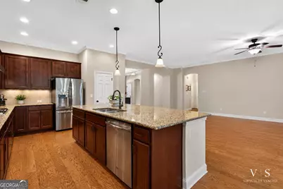 102 Waterlace Way, Fayetteville, GA 30215 - Photo 9