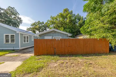 2329 Reynolds Street, Brunswick, GA 31520 - Photo 31