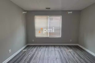 2204 Fairington Village Dr, Lithonia, GA 30038 - Photo 7