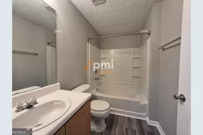 2204 Fairington Village Drive, Lithonia, GA 30038 - Photo 9