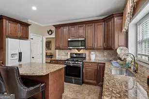 2731 Spindletop Ln NW, Kennesaw, GA 30144 - Photo 17