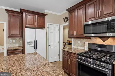 2731 Spindletop Lane NW, Kennesaw, GA 30144 - Photo 19