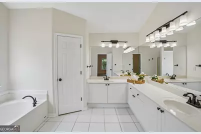 6815 Grand Magnolia Drive, Buford, GA 30518 - Photo 23