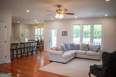 2735 Hanson Court, Cumming, GA 30041 - Photo 5