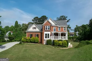 2735 Hanson Ct, Cumming, GA 30041 - Photo 3