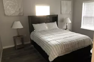 1042 Parsons St SW, Atlanta, GA 30314 - Photo 7