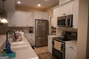11 Gray Wolf Dr, Brunswick, GA 31525 - Photo 13