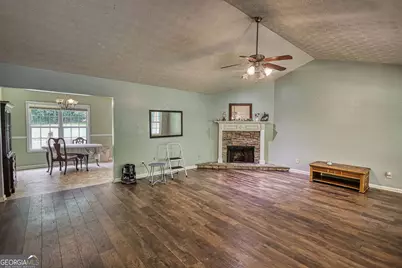 210 Reeves Road, Jackson, GA 30233 - Photo 13