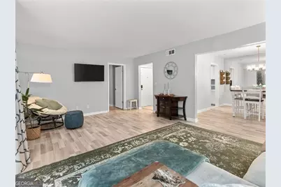 6851 Roswell Road #H26, Atlanta, GA 30328 - Photo 3