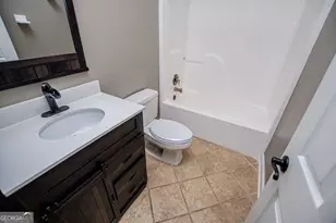 210 Turnberry Cir, Carrollton, GA 30116 - Photo 73