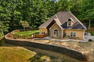201 Oakawana Trail, Blue Ridge, GA 30513 - Photo 1