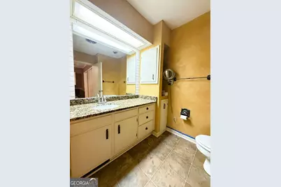 409 Edwards Street, Elberton, GA 30635 - Photo 9