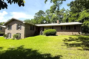 409 Edwards St, Elberton, GA 30635 - Photo 21