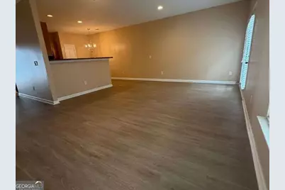 6959 Rogers Point, Lithonia, GA 30058 - Photo 5