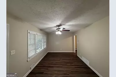 2431 Ivydale Drive SW, Atlanta, GA 30311 - Photo 3