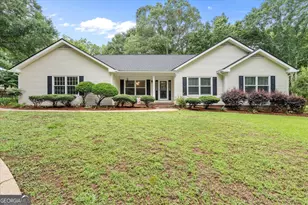 24 Trey Ct, Carrollton, GA 30117 - Photo 1