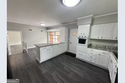 402 Westview Drive, Fort Valley, GA 31030 - Photo 3
