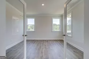 4041 Adler Cir, Buford, GA 30519 - Photo 3