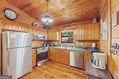 129 N Cherokee Drive, Blue Ridge, GA 30513 - Photo 7