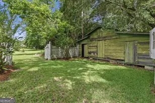 315 E College Ave, Ashburn, GA 31714 - Photo 75