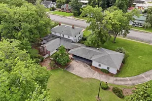 315 E College Ave, Ashburn, GA 31714 - Photo 77