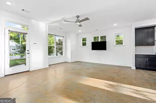 1322 W Hancock Ave W, Athens, GA 30606 - Photo 11