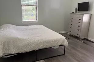 827 Hammock St, Griffin, GA 30224 - Photo 9