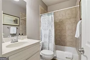 3836 Thompson Lake Dr, Buford, GA 30519 - Photo 17