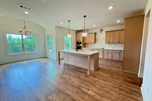 753 Hopewell Rd, Forsyth, GA 31029 - Photo 17
