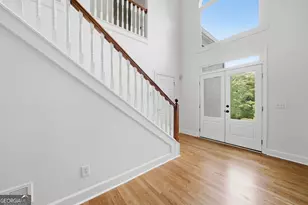 2951 Summitop Ct, Marietta, GA 30066 - Photo 7