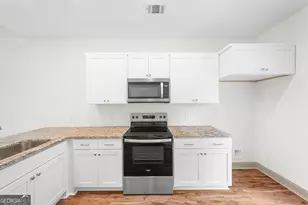 126 Woods Ave, Portal, GA 30450 - Photo 7