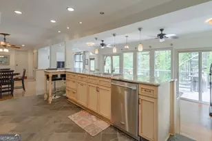 212 Kings Row, Marietta, GA 30067 - Photo 3