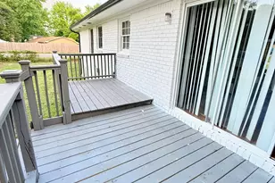 6205 Fieldcrest Dr, Morrow, GA 30260 - Photo 17