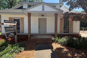 434 Green St Pl, Gainesville, GA 30501 - Photo 1